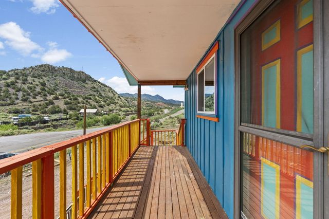 2819 N Hwy 14, Madrid, NM 87010