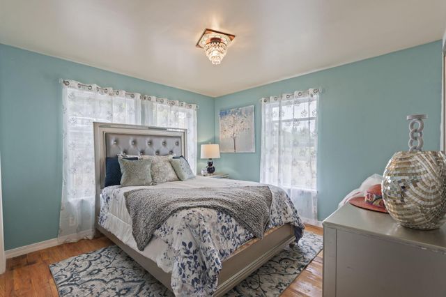 2819 N Hwy 14, Madrid, NM 87010