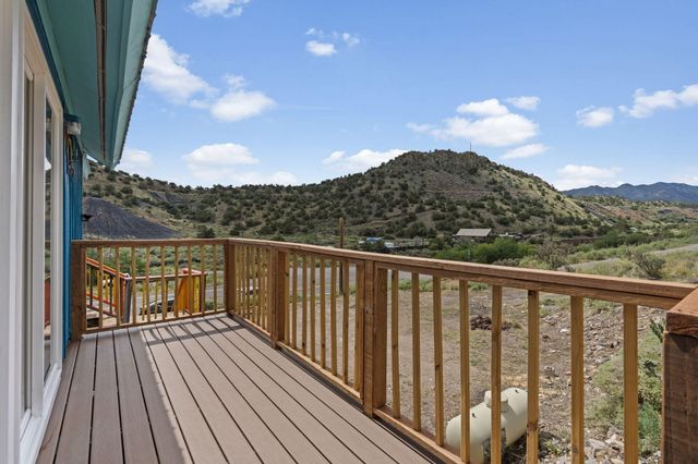 2819 N Hwy 14, Madrid, NM 87010