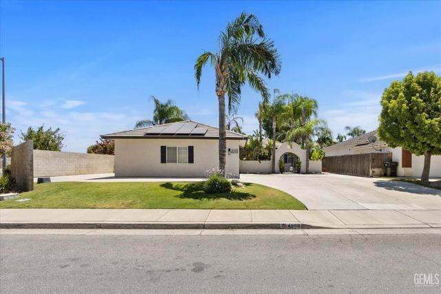 4908 Polo Club Drive, Bakersfield, CA 93312