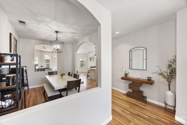4908 Polo Club Drive, Bakersfield, CA 93312