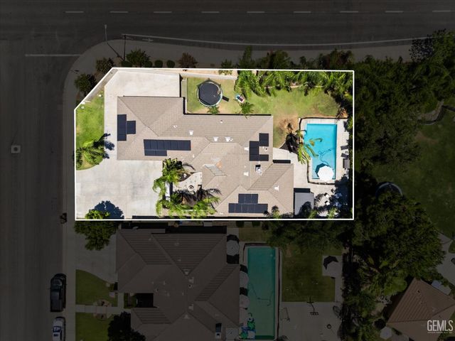 4908 Polo Club Drive, Bakersfield, CA 93312