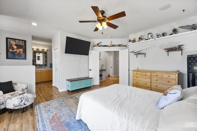 4908 Polo Club Drive, Bakersfield, CA 93312