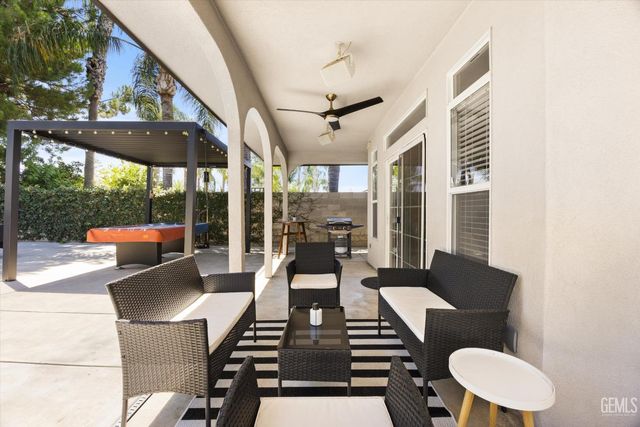 4908 Polo Club Drive, Bakersfield, CA 93312