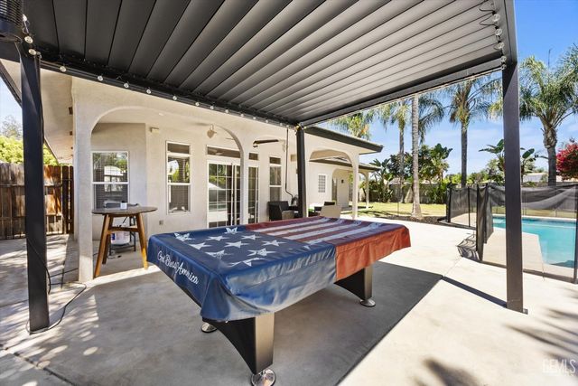 4908 Polo Club Drive, Bakersfield, CA 93312