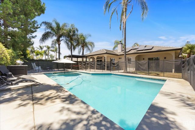 4908 Polo Club Drive, Bakersfield, CA 93312