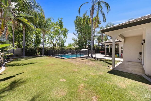 4908 Polo Club Drive, Bakersfield, CA 93312