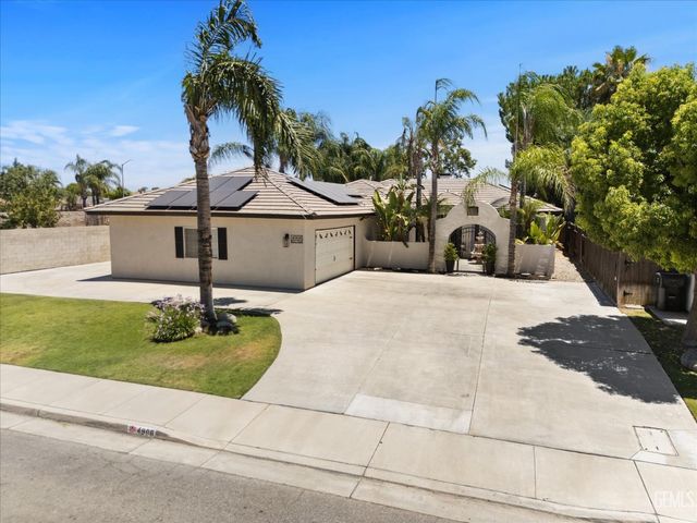 4908 Polo Club Drive, Bakersfield, CA 93312