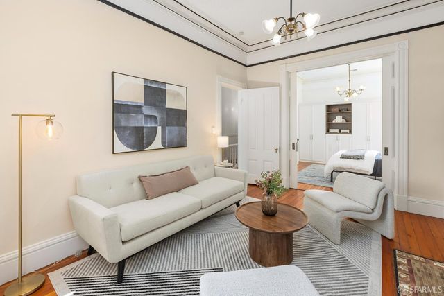 279 Bartlett Street, San Francisco, CA 94110