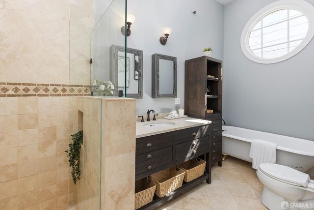279 Bartlett Street, San Francisco, CA 94110