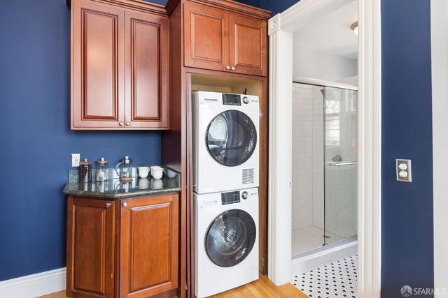 279 Bartlett Street, San Francisco, CA 94110