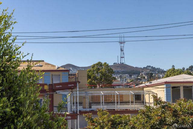 279 Bartlett Street, San Francisco, CA 94110