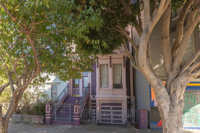 279 Bartlett Street, San Francisco, CA 94110