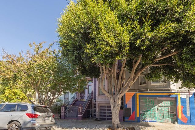 279 Bartlett Street, San Francisco, CA 94110