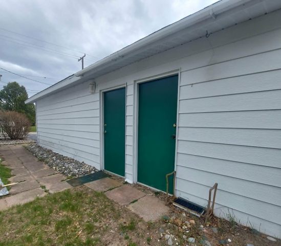 10048 8th Street, Oscoda Twp, MI 48750