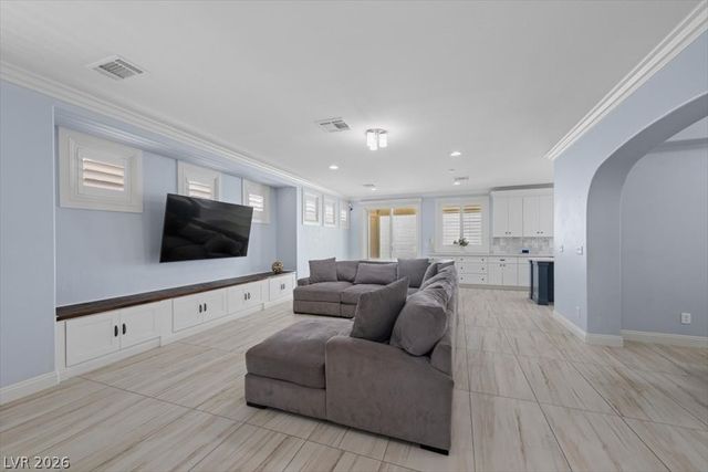 1640 Yellow Tulip Place, Henderson, NV 89012