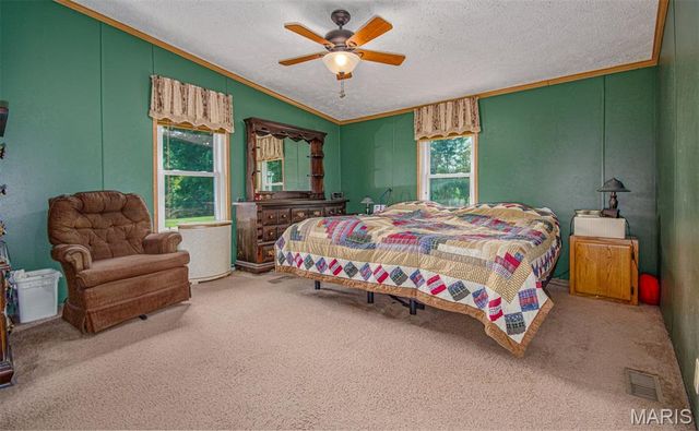 16807 E Kendall Road, Mount Vernon, IL 62864