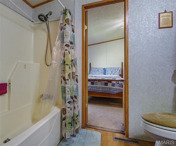 16807 E Kendall Road, Mount Vernon, IL 62864