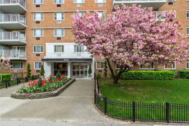 39-65 52nd St 7H, Woodside, NY 11377