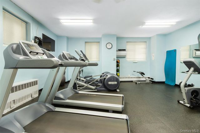 39-65 52nd St 7H, Woodside, NY 11377