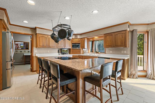 1611 Otter Drive, Toms River, NJ 08755