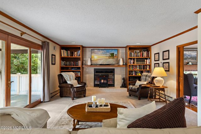 1611 Otter Drive, Toms River, NJ 08755
