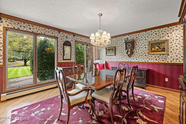 1611 Otter Drive, Toms River, NJ 08755