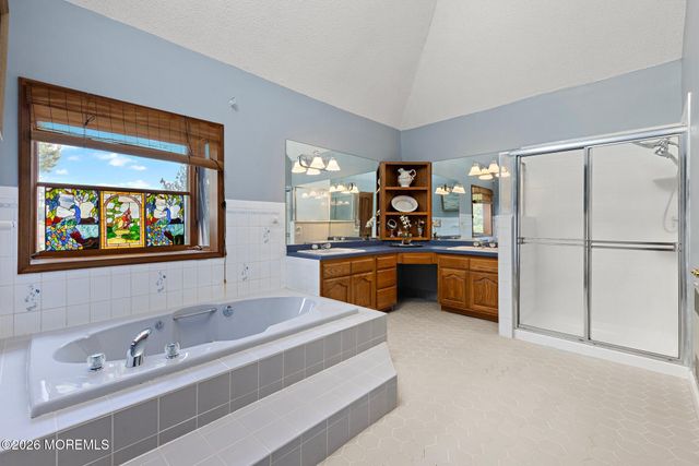 1611 Otter Drive, Toms River, NJ 08755