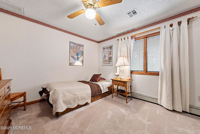 1611 Otter Drive, Toms River, NJ 08755