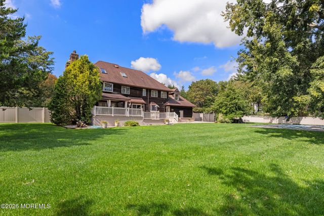 1611 Otter Drive, Toms River, NJ 08755