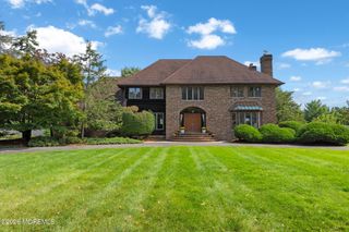 1611 Otter Drive, Toms River, NJ 08755