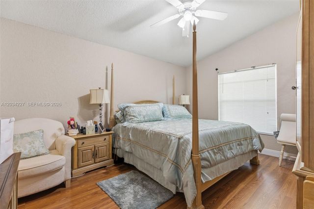 3211 NW 123rd Ave, Coral Springs, FL 33065