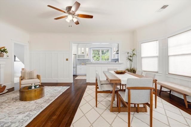 2211 H St, Sacramento, CA 95816