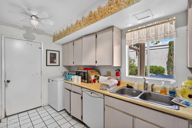 9436 E OLIVE Lane N, Sun Lakes, AZ 85248