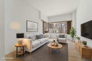 350 W 50th Street 6N, New York (manhattan), NY 10019