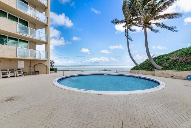 5440 N Ocean Drive 1502, Singer Island, FL 33404