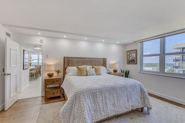5440 N Ocean Drive 1502, Singer Island, FL 33404