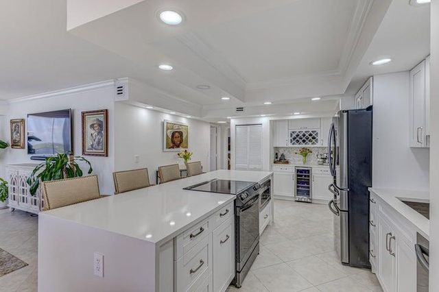 5440 N Ocean Drive 1502, Singer Island, FL 33404