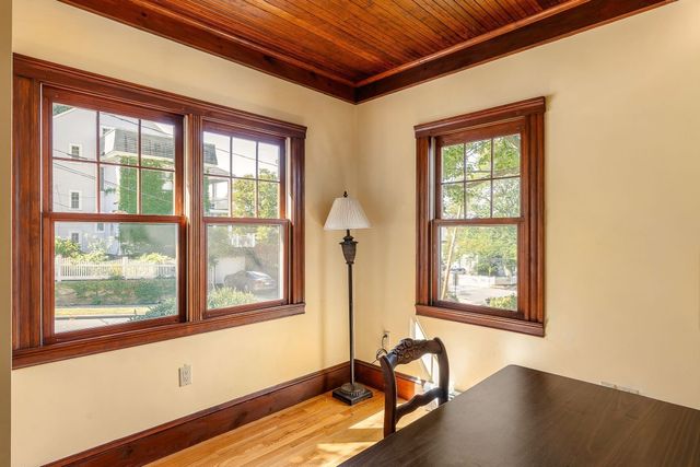 4 Stone Ave, Winchester, MA 01890