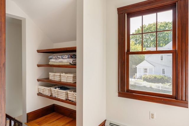 4 Stone Ave, Winchester, MA 01890