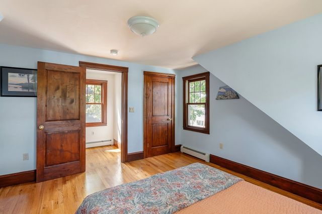 4 Stone Ave, Winchester, MA 01890