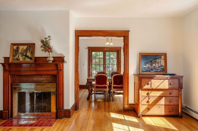 4 Stone Ave, Winchester, MA 01890