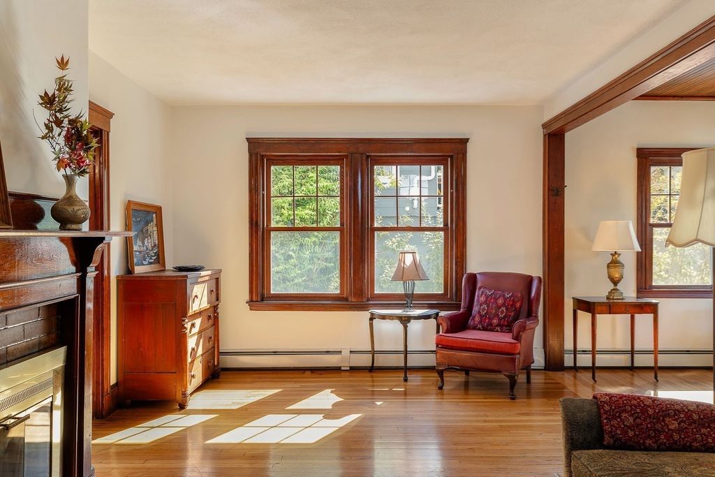 4 Stone Ave, Winchester, MA 01890