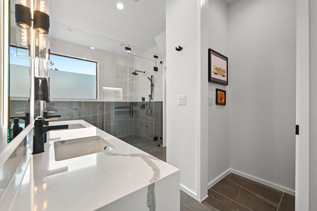 2706 Stacy LN 1, Austin, TX 78704
