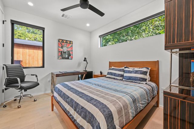 2706 Stacy LN 1, Austin, TX 78704
