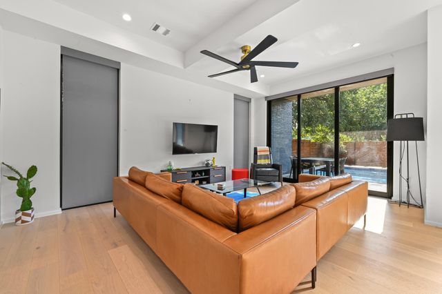 2706 Stacy LN 1, Austin, TX 78704