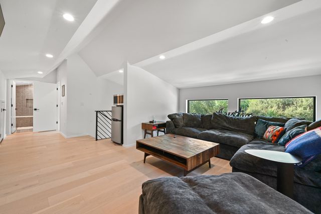 2706 Stacy LN 1, Austin, TX 78704