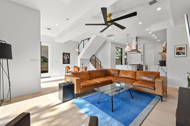 2706 Stacy LN 1, Austin, TX 78704