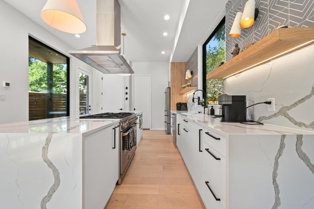 2706 Stacy LN 1, Austin, TX 78704