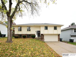 10829 Sahler Street, Omaha, NE 68164